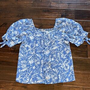 LC Lauren Conrad Blue and White Smocked Puff Sleeve Blouse